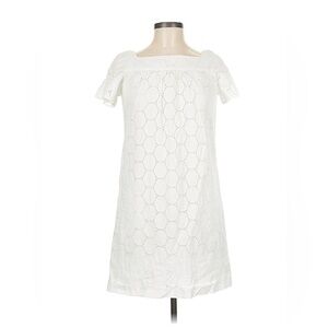 Maggy London White Eyelet Dress - sz 6 - cotton